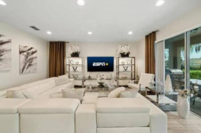Fantastic Villa with SPA Heated Pool BBQ Grill